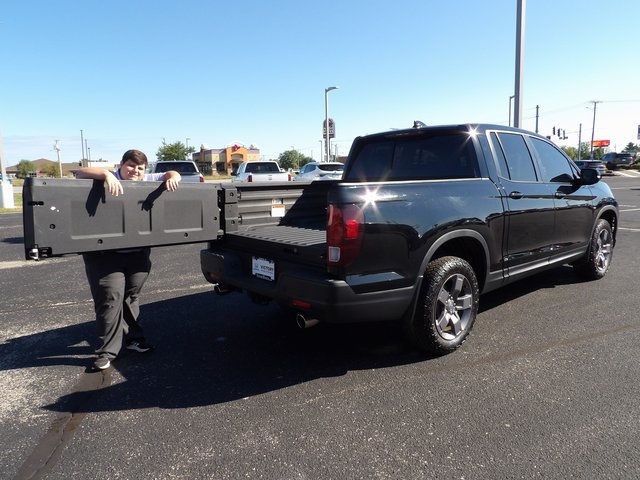 2024 Honda Ridgeline TrailSport photo 12