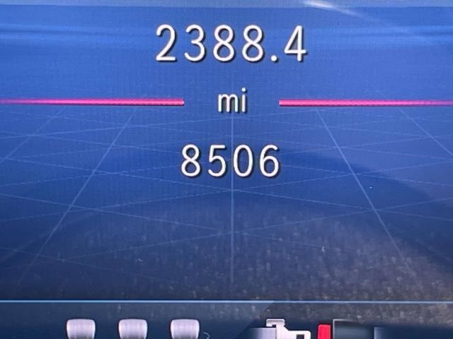 W1NKM4HB8SF259743
