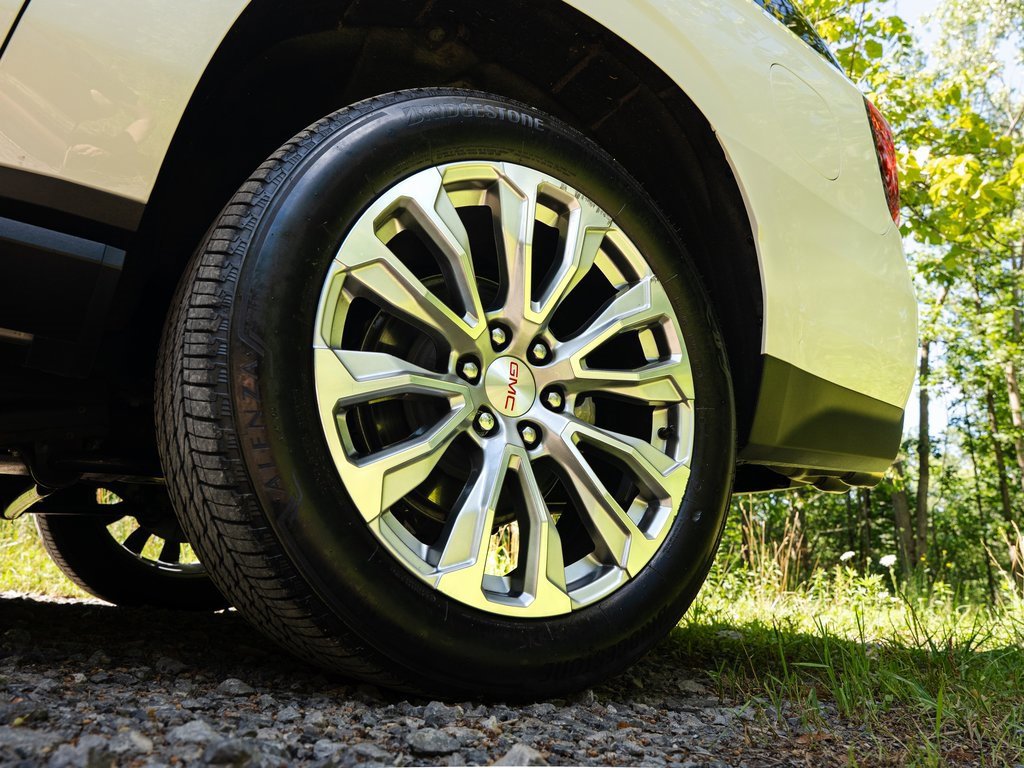 2024 Gmc Yukon XL Denali photo 16