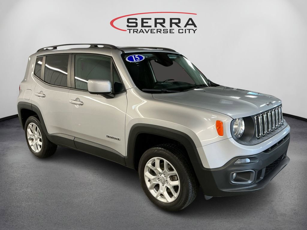 2015 Jeep Renegade Latitude photo 3