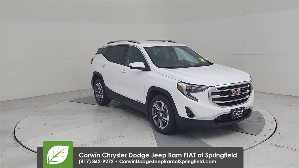 2020 Gmc Terrain SLT photo 2