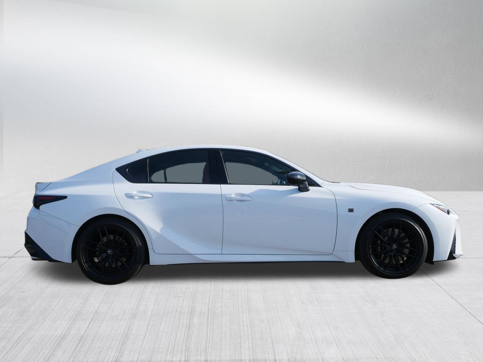 2024 Lexus IS 500 F SPORT Performance photo 8