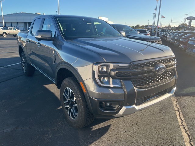 2025 Ford Ranger Lariat photo 2