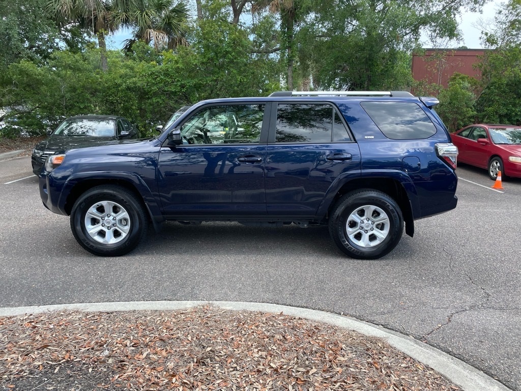 2024 Toyota 4Runner SR5 photo 26