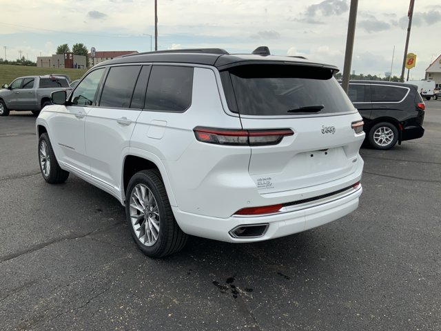 2025 Jeep Grand Cherokee L Summit photo 4