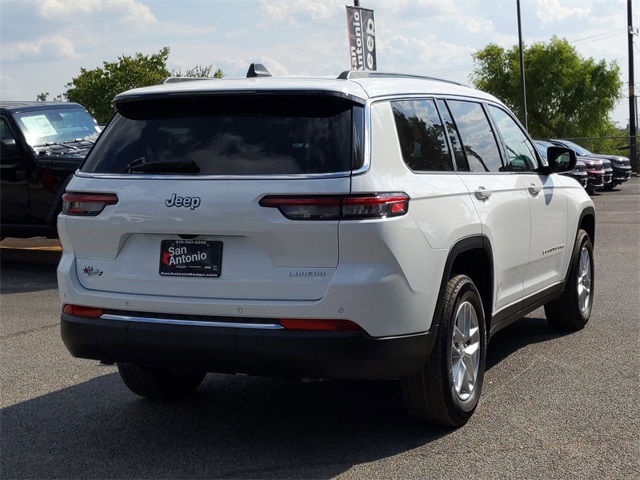 2025 Jeep Grand Cherokee Laredo X photo 3