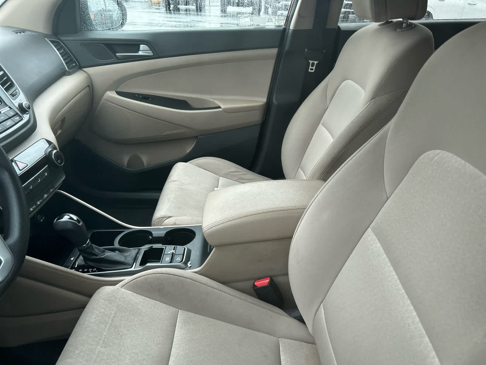 2017 Hyundai Tucson SE photo 6
