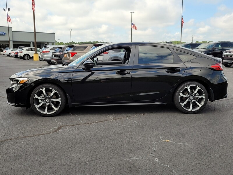 2025 Honda Civic Hybrid Sport Touring photo 3