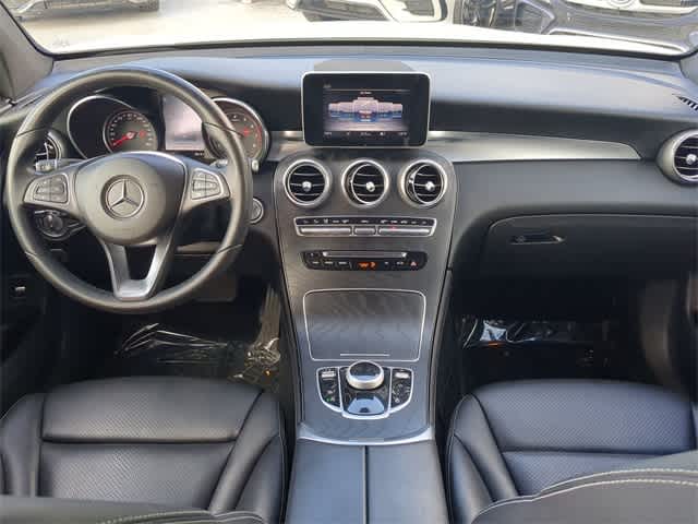 2018 Mercedes Benz GLC 300 4MATIC photo 6
