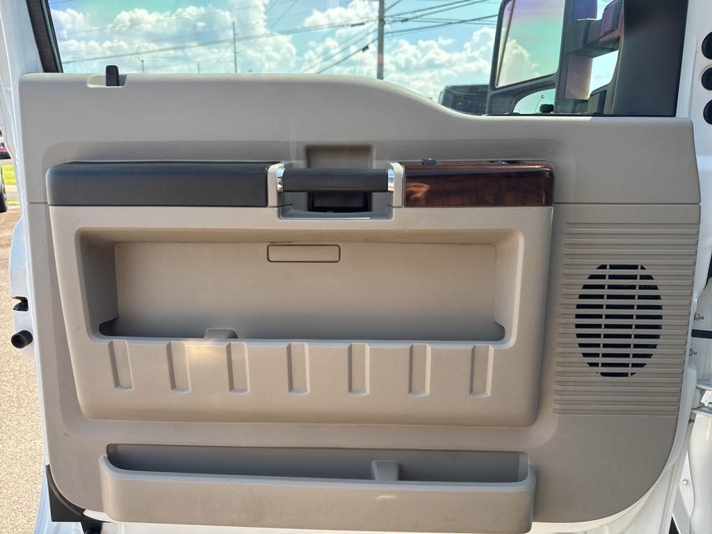 2008 Ford F-250 photo 25