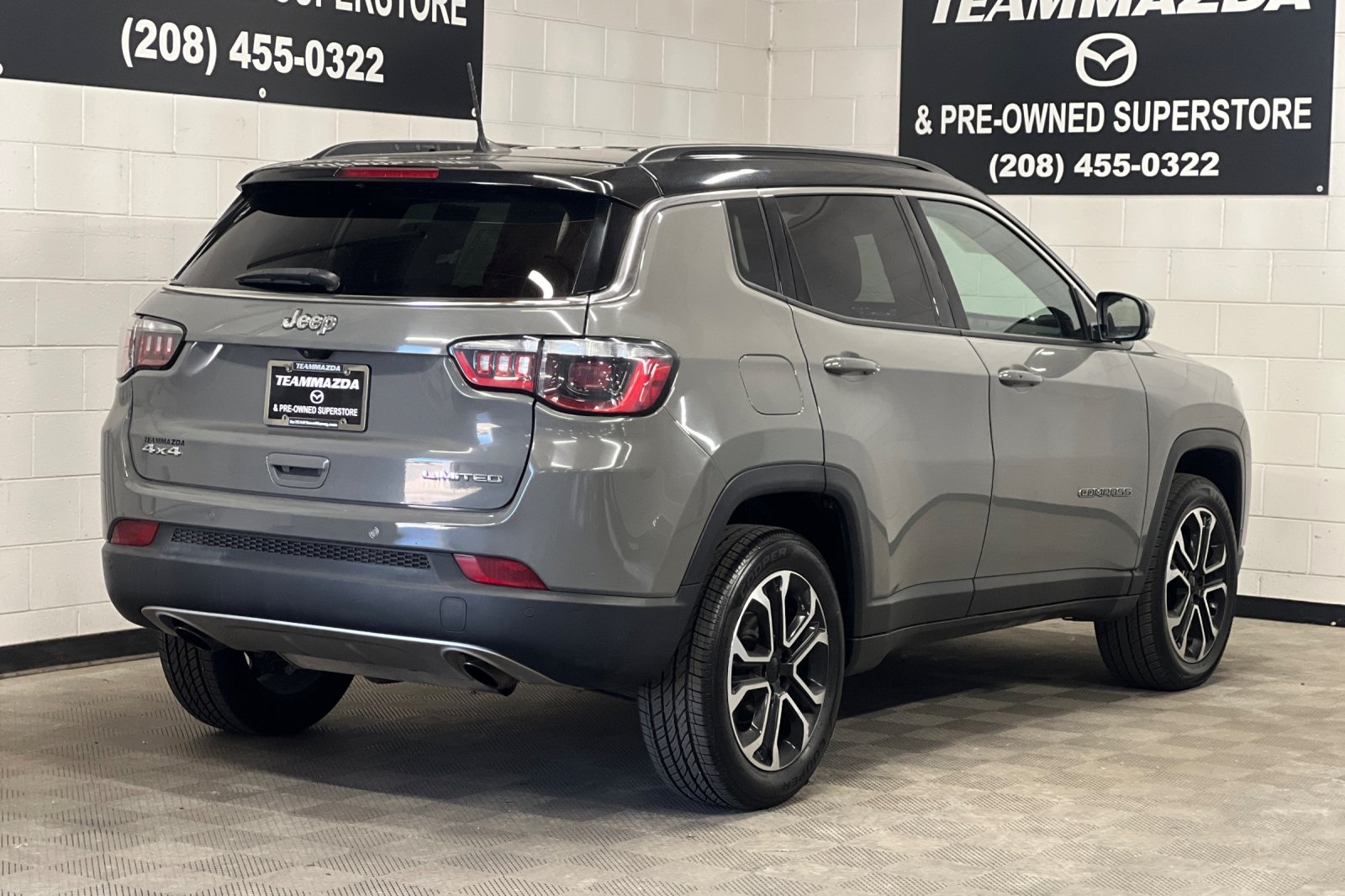2023 Jeep Compass Limited photo 4