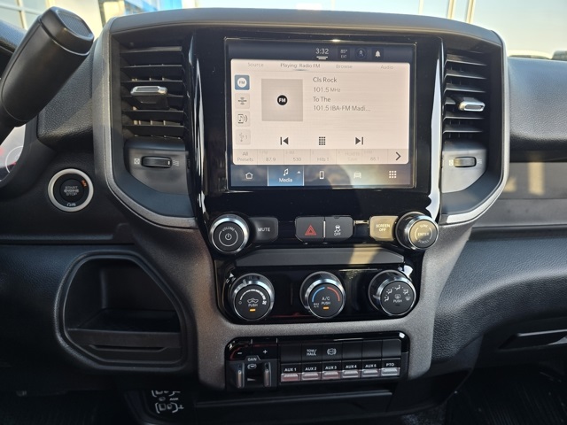 2025 Ram 5500 Tradesman photo 9