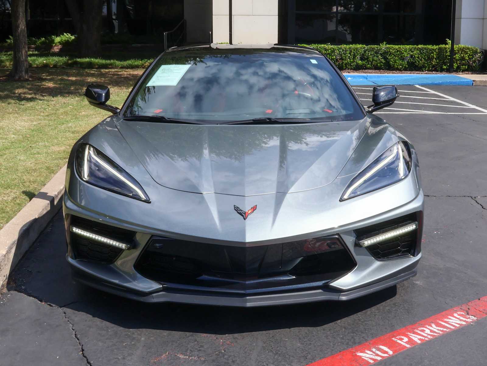 2023 Chevrolet Corvette Stingray 2LT photo 2