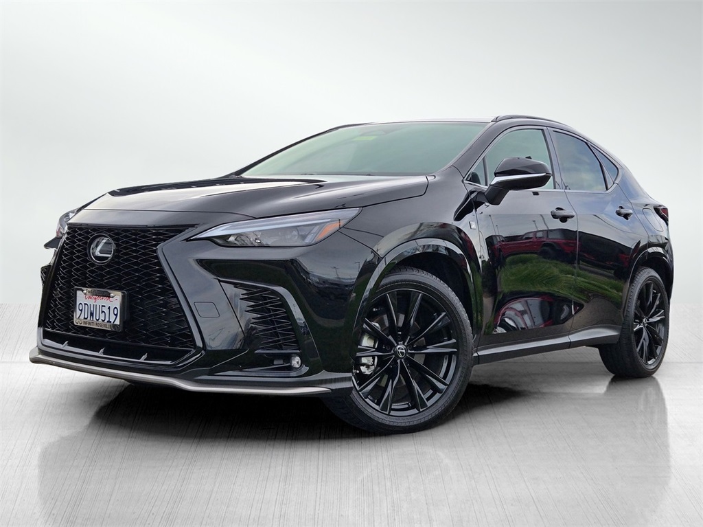2022 Lexus NX 350's photo