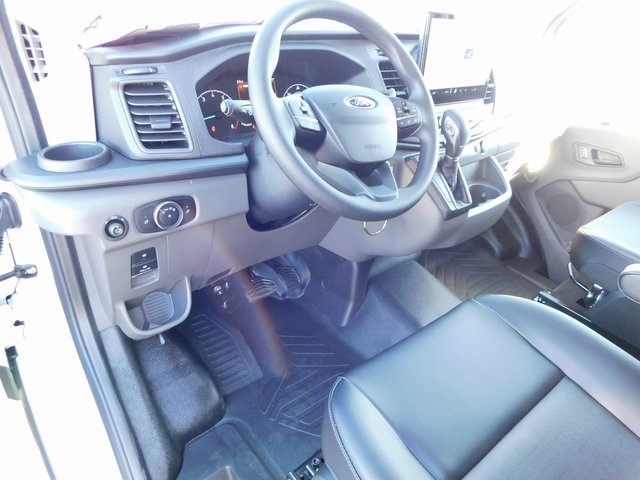 2025 Ford Transit photo 10