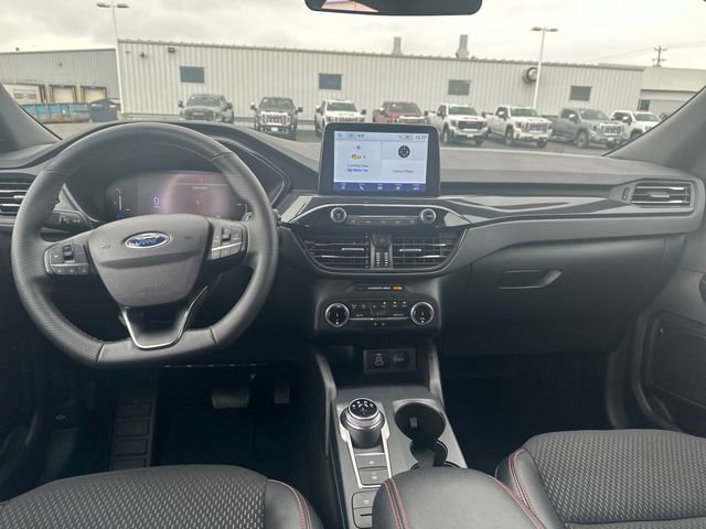 2025 Ford Escape ST-Line photo 12