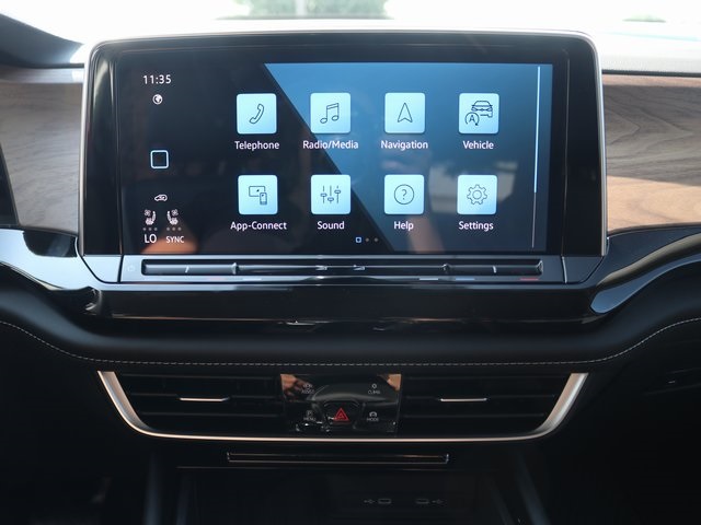 2026 Volkswagen Atlas SE Technology photo 9