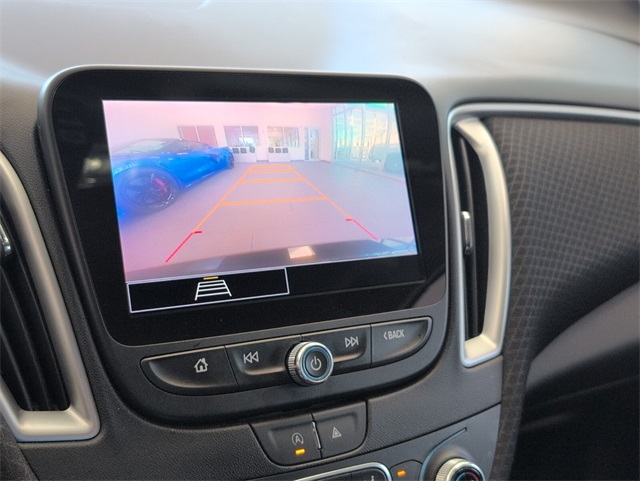 2023 Chevrolet Malibu 1LT photo 18