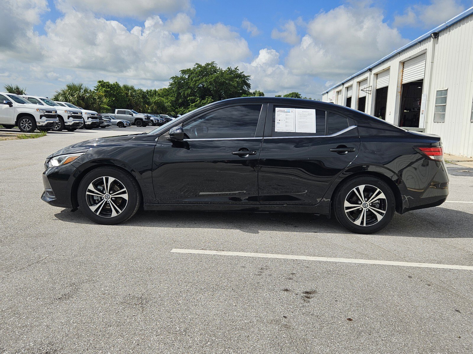 2021 Nissan Sentra SV photo 2