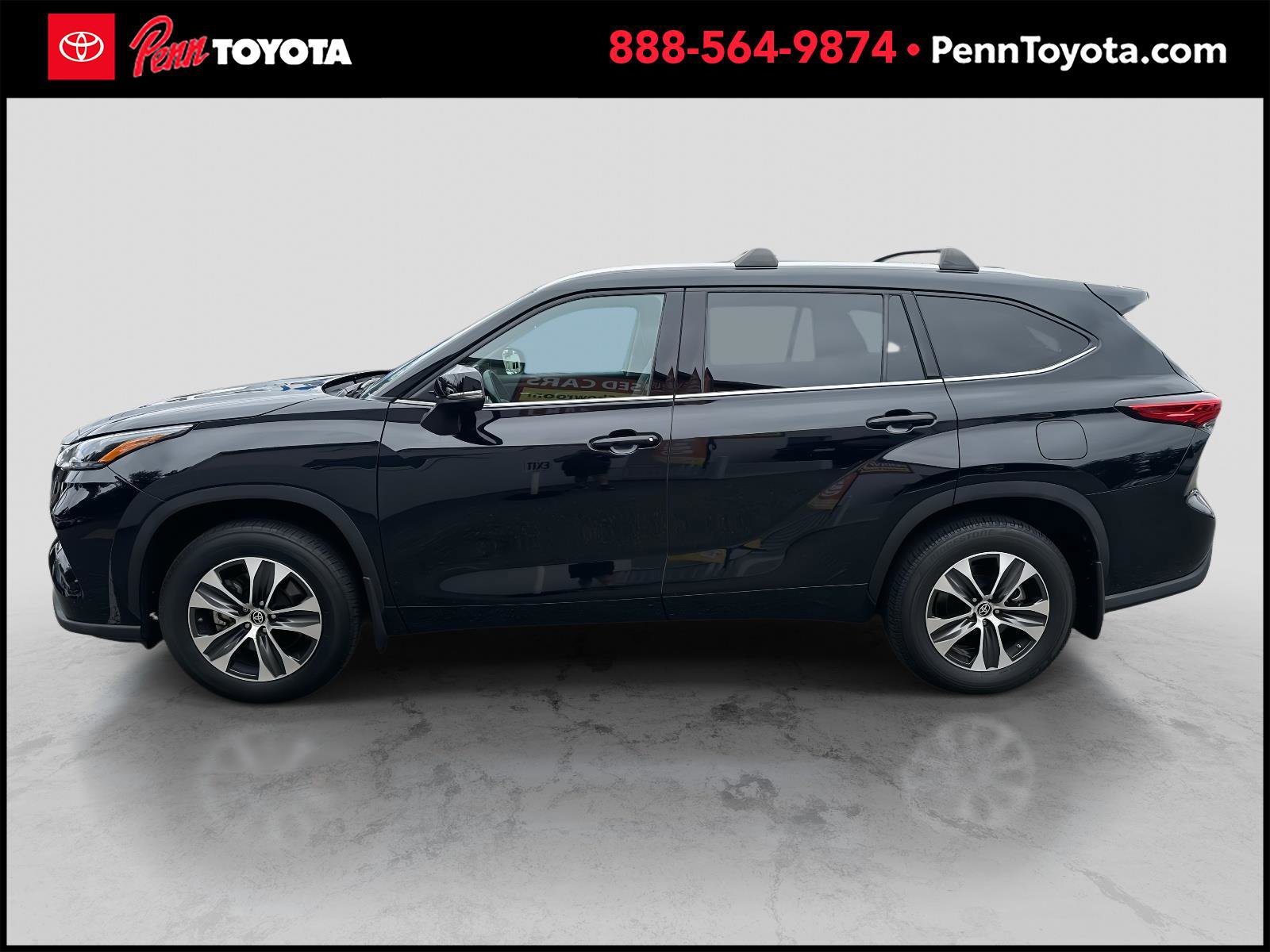 2022 Toyota Highlander XLE photo 5