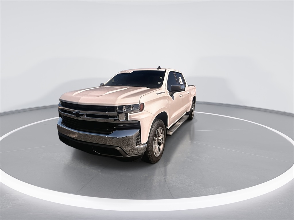 2022 Chevrolet Silverado 1500 LT photo 4