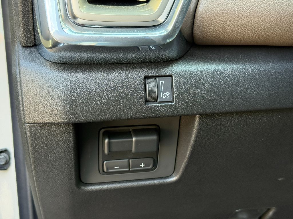 2026 Gmc Canyon Denali photo 21