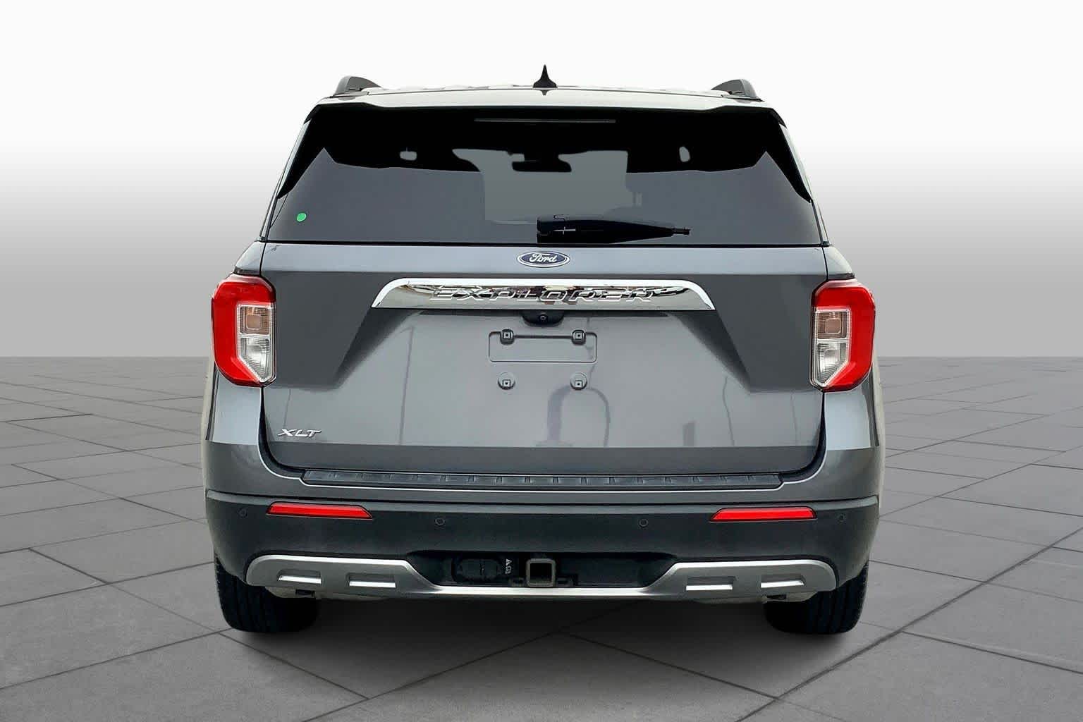 2021 Ford Explorer XLT photo 4