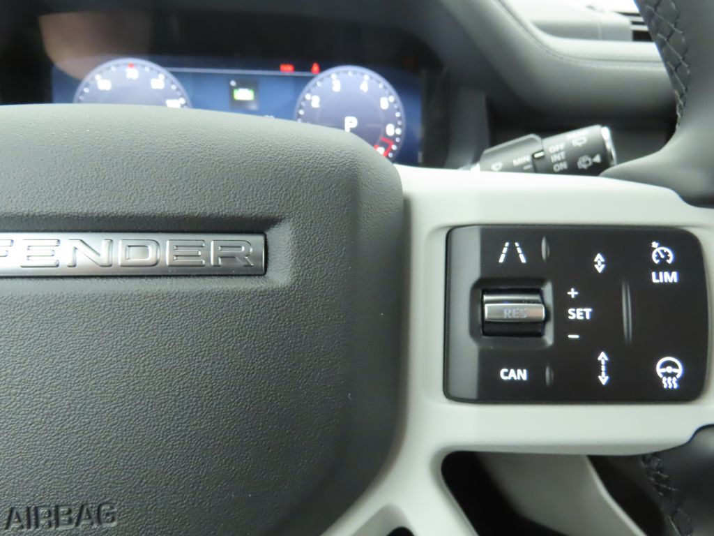 2025 Land Rover Defender 110 S photo 12