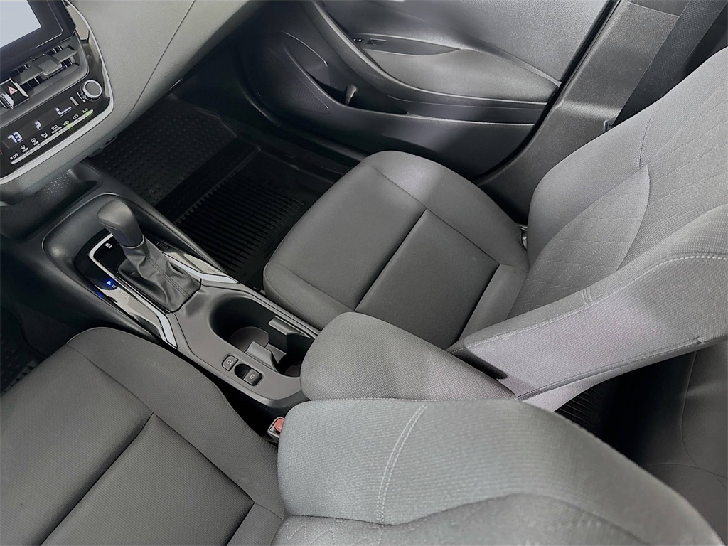 2023 Toyota Corolla LE photo 25