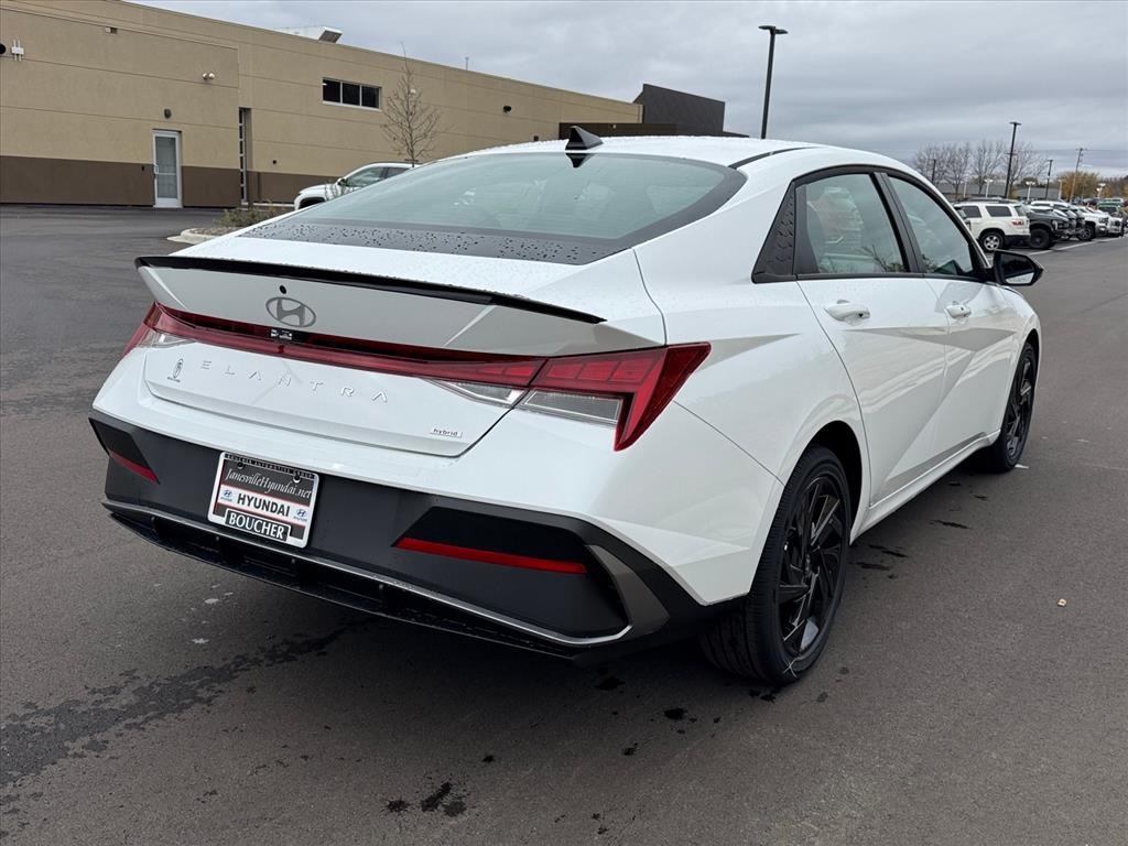 2026 Hyundai Elantra Hybrid SEL Sport photo 2