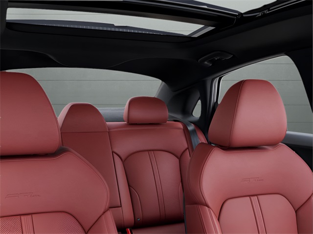 2025 Kia K5 GT-Line photo 21