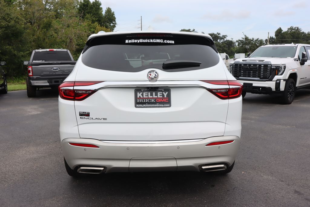 2021 Buick Enclave Essence photo 6