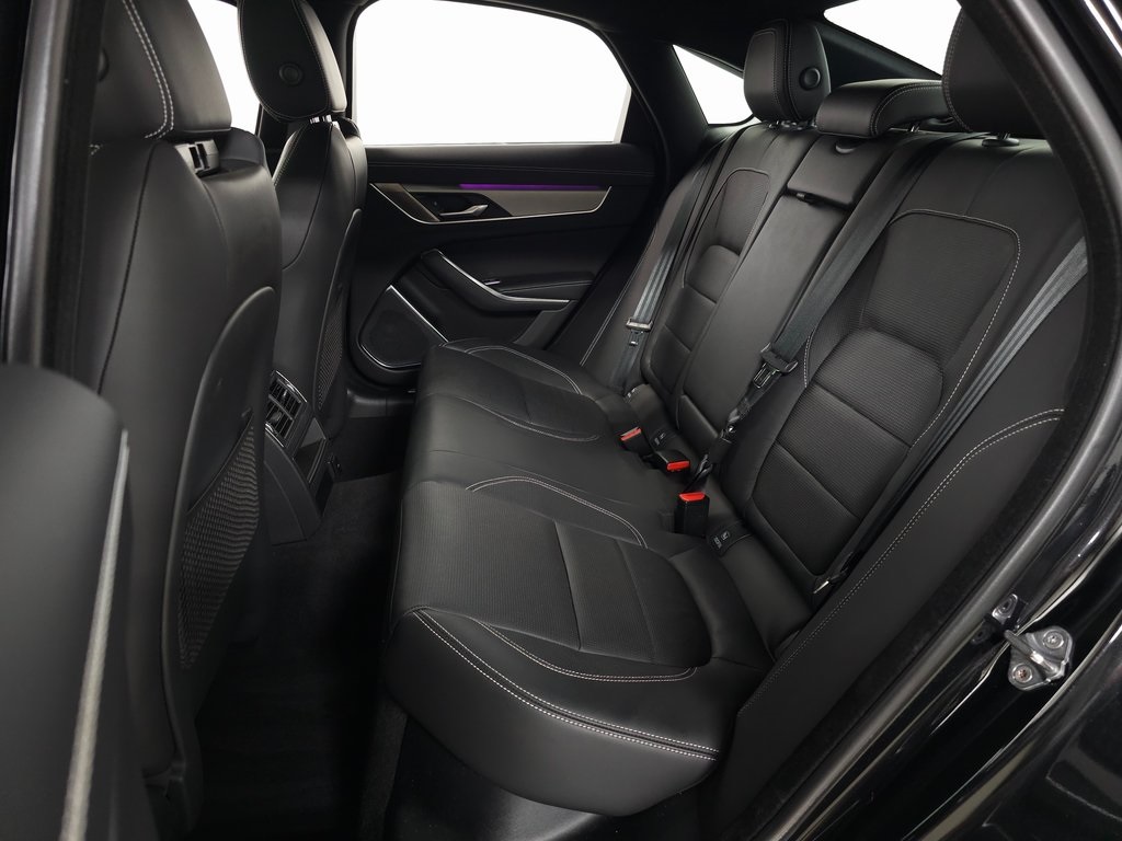 2022 Jaguar XF R-Dynamic SE photo 34