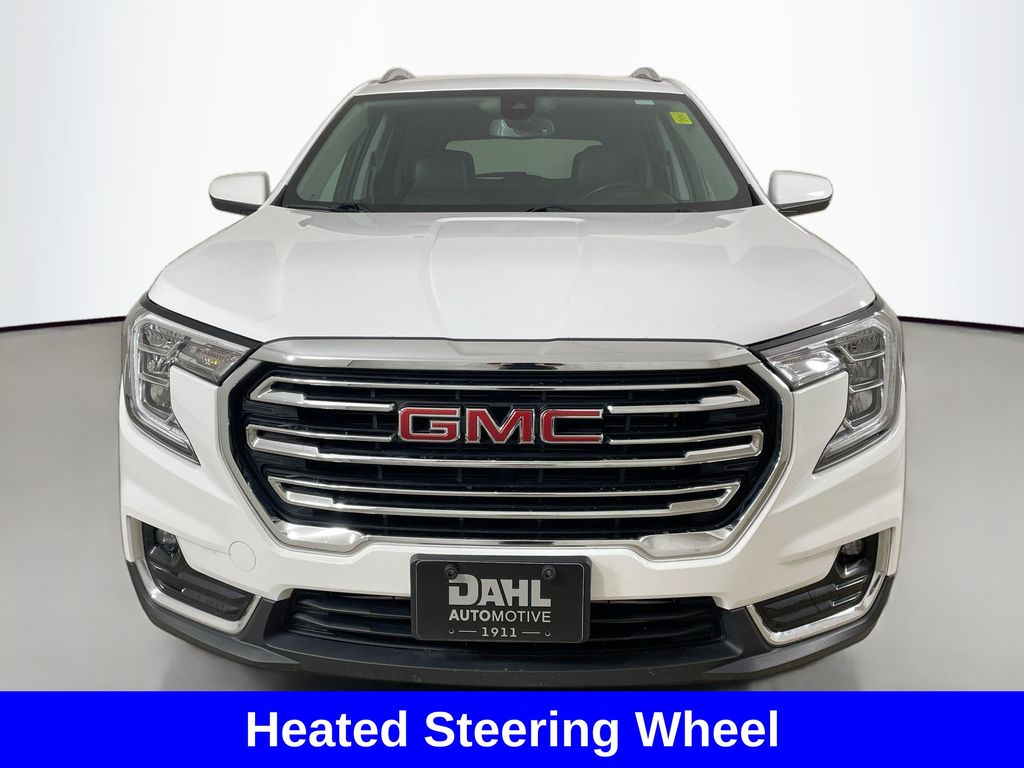 2024 Gmc Terrain SLT photo 2