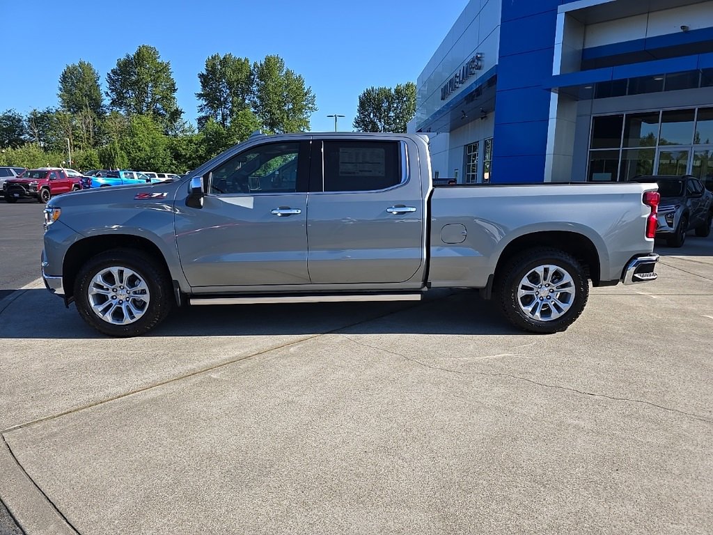 2025 Chevrolet Silverado 1500 LTZ photo 2