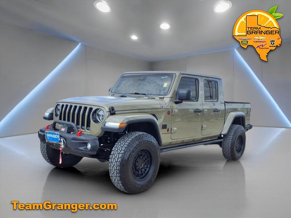2020 Jeep Gladiator Overland photo 2