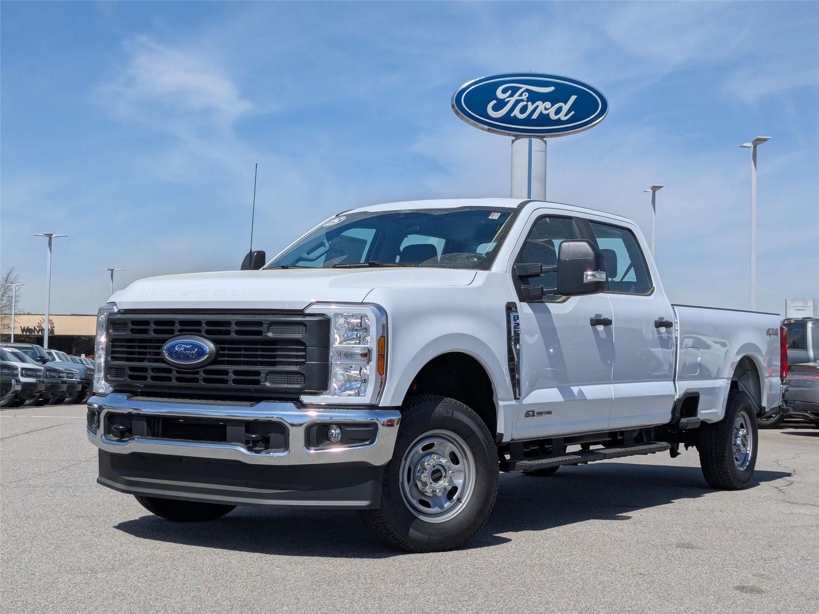 2025 Ford F-250 Super Duty XL's photo