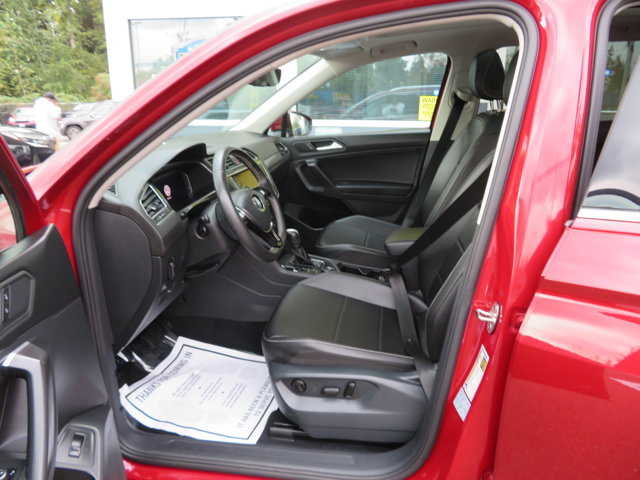 2021 Volkswagen Tiguan R-Line Black SEL photo 20