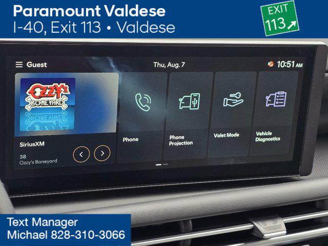 2026 Hyundai Santa Cruz SE photo 3