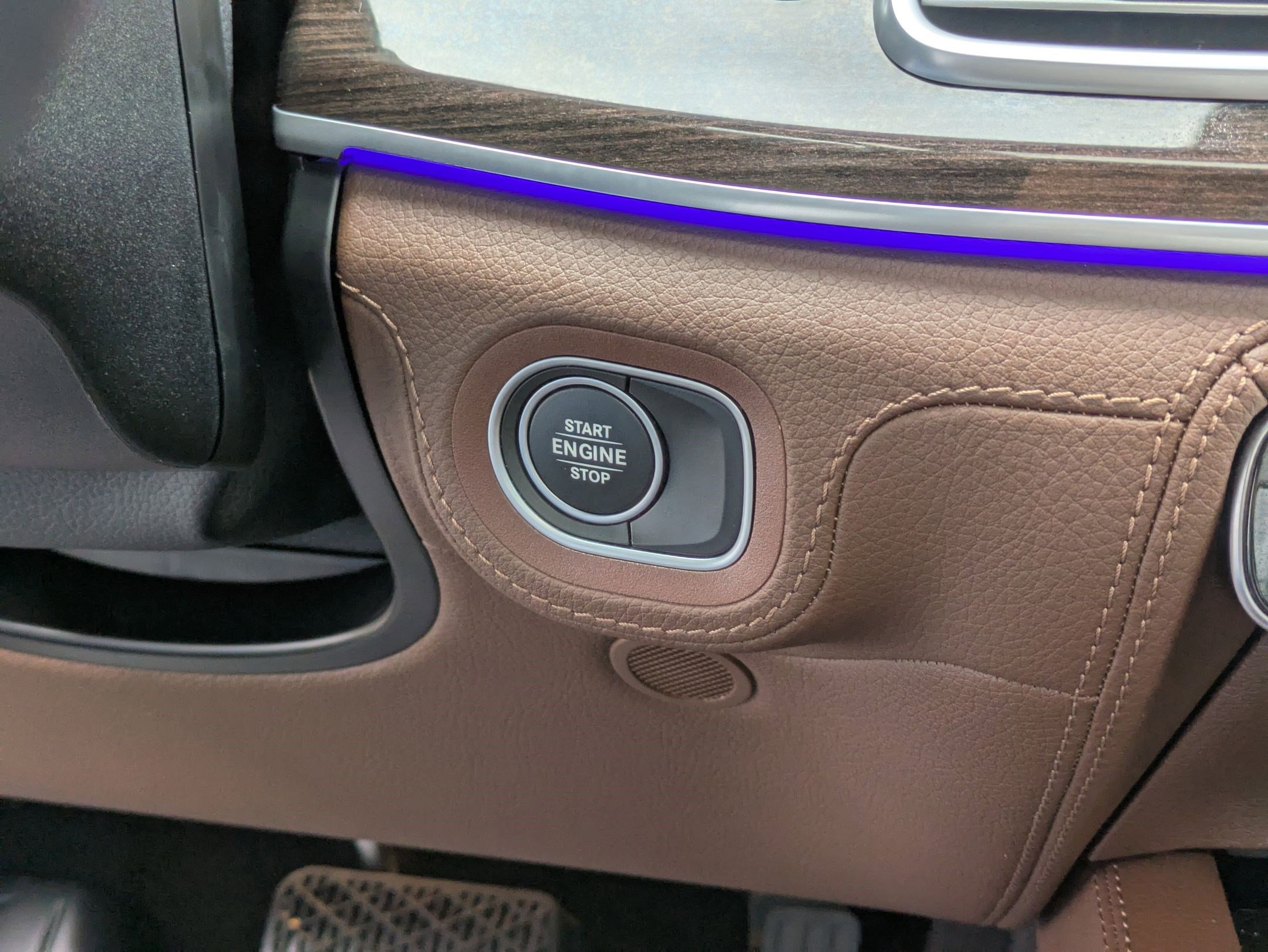 2024 Mercedes Benz GLE 4MATIC photo 19