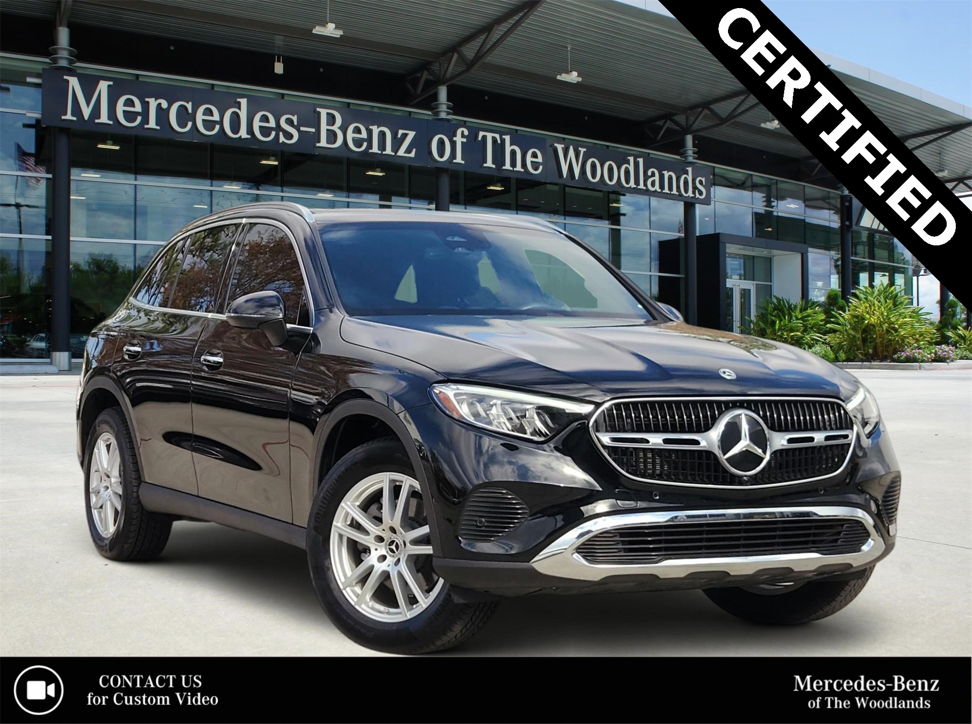 2025 Mercedes-Benz GLC Base's photo