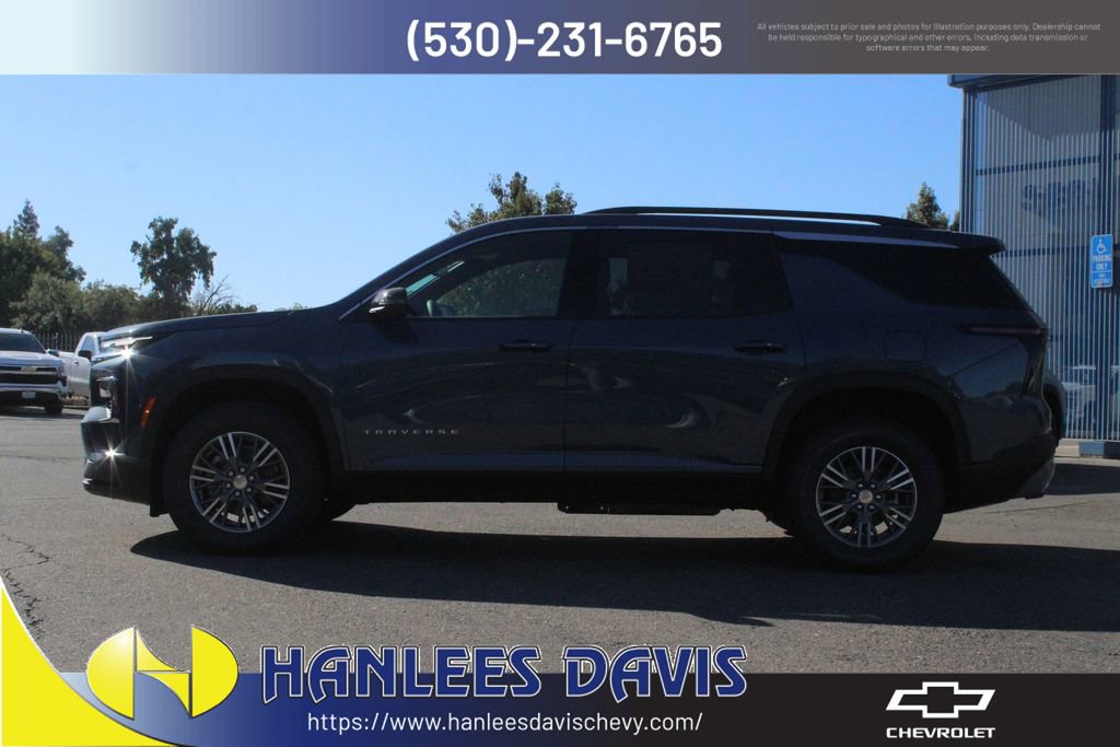2026 Chevrolet Traverse photo 2