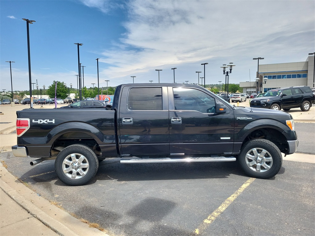 2014 Ford F-150 XLT photo 2