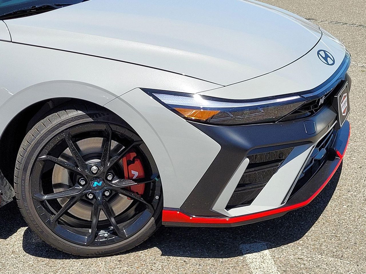 2025 Hyundai Elantra N photo 6