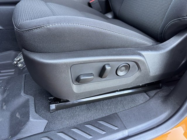 2025 Chevrolet Colorado Work Truck LT photo 11