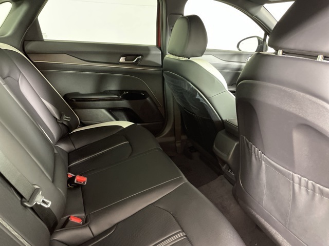 2026 Kia K5 GT-Line photo 17