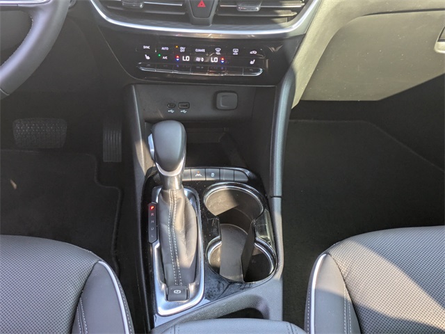 2024 Buick Encore GX Avenir photo 18