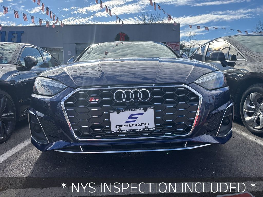 Used 2022 Blue Audi Premium Plus image 3