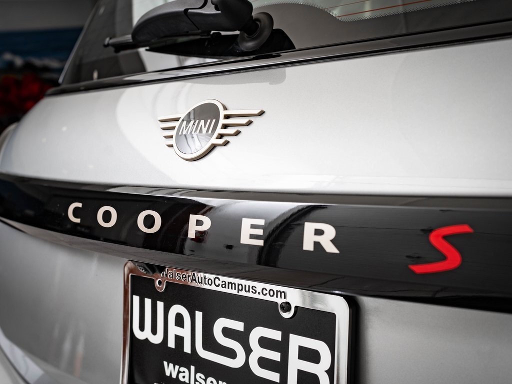 2025 Mini Cooper Hardtop S photo 17