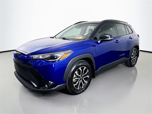 2024 Toyota Corolla Cross Hybrid SE photo 3
